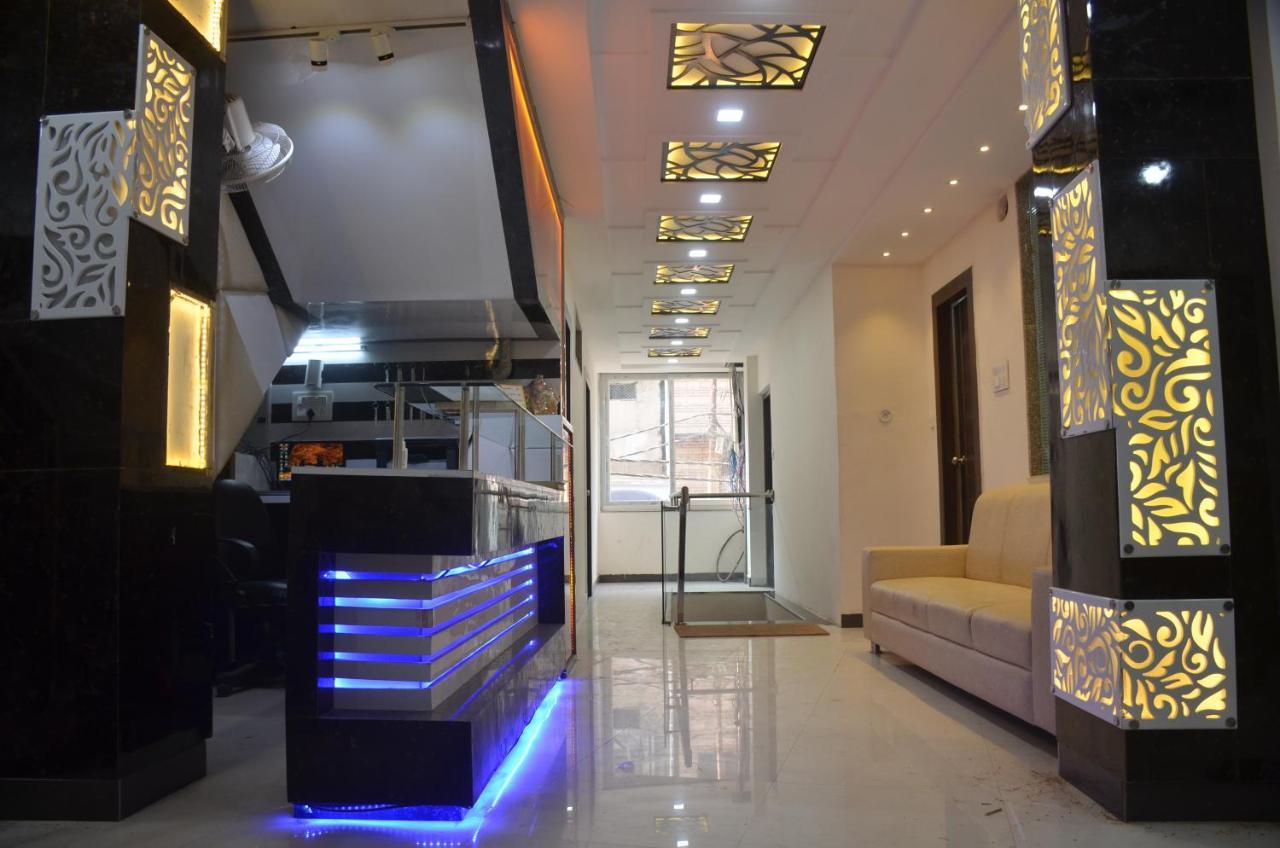Hotel Krishna Galaxy Kānpur Eksteriør bilde